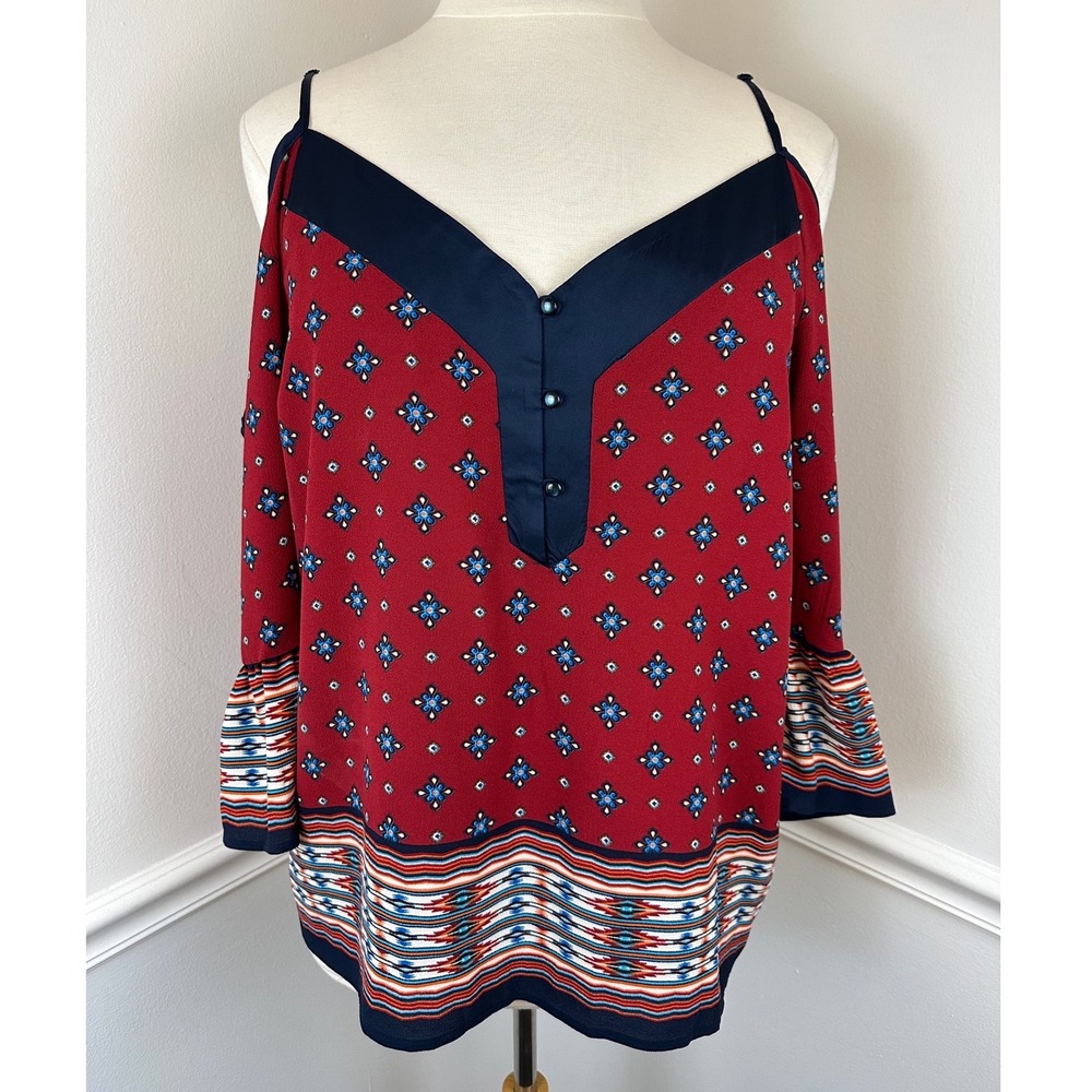 NORDSTROM RACK WANT & NEED Red & Navy Cold Shoulder Top Lightweight NWT 2X